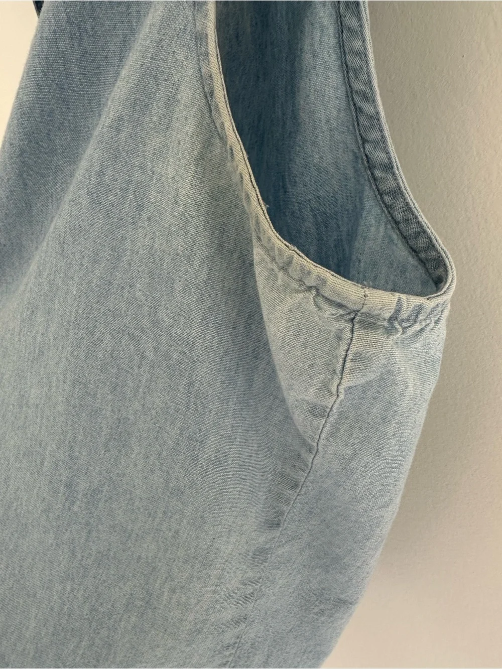 Talbots Light Blue Sleeveless Denim Button-Front Tie Top